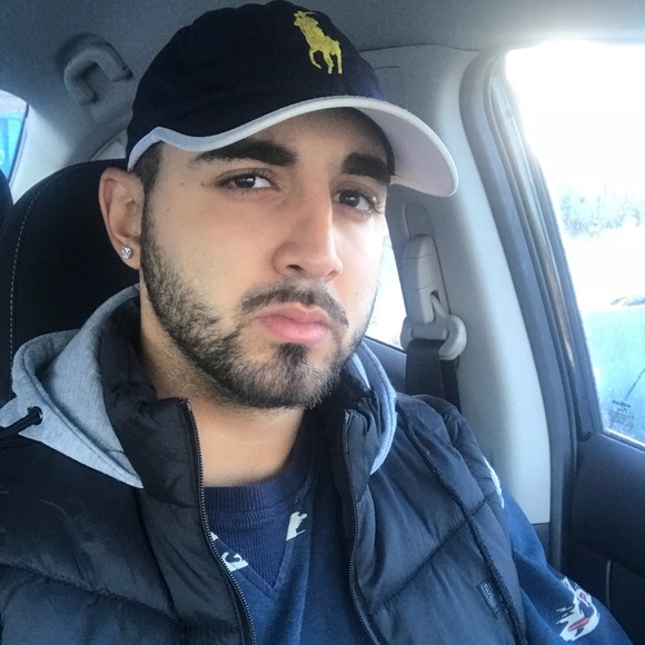 Meet your Posher, Derek - Picture 1 of 1